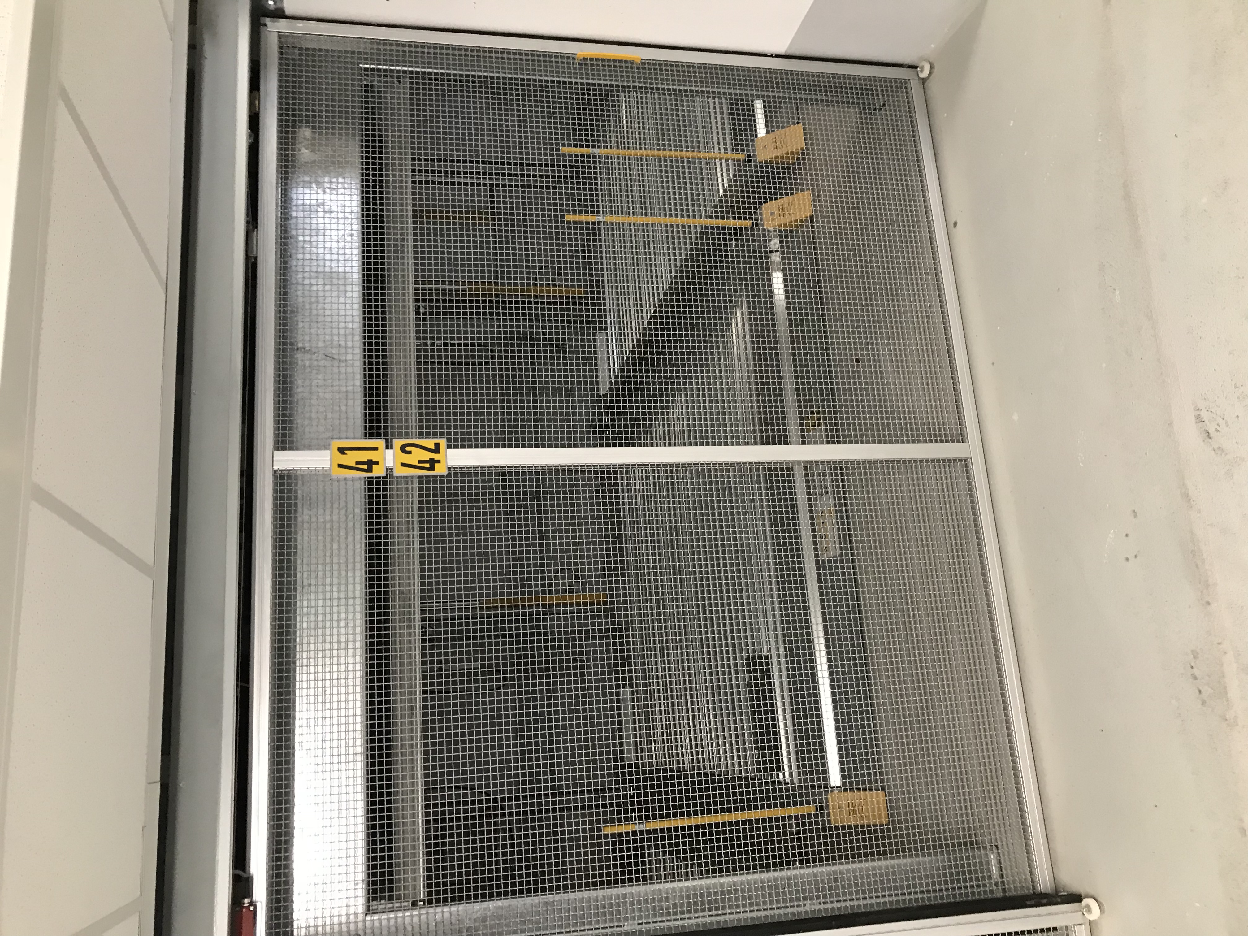 Tiefgaragen Parkplatz – Bild 1