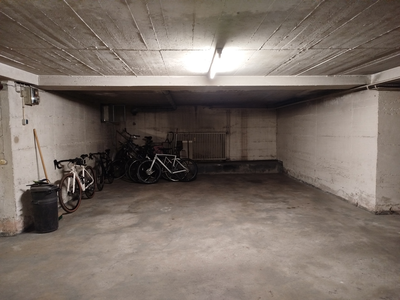 Tiefgaragenstellplatz in Junkersdorf – Bild 2