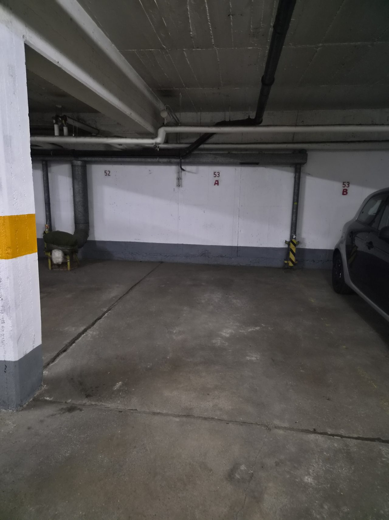Tiefgaragenstellplatz