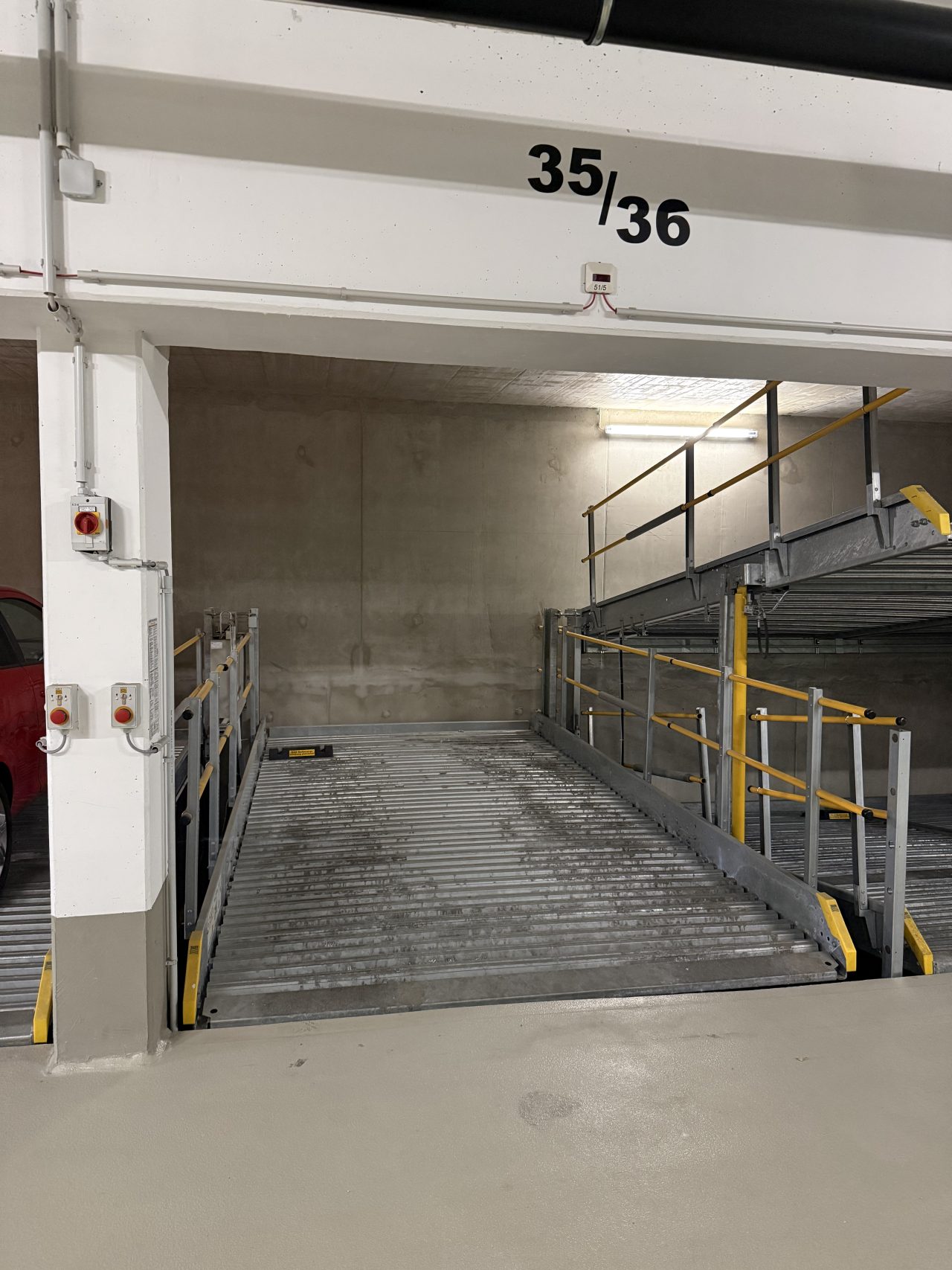 Tiefgaragenstellplatz zu vermieten | München 80992
