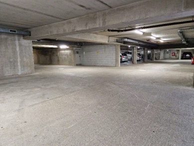 Sicherer Duplex-Stellplatz - oben - Nähe Nürnberger Hbf – Bild 1