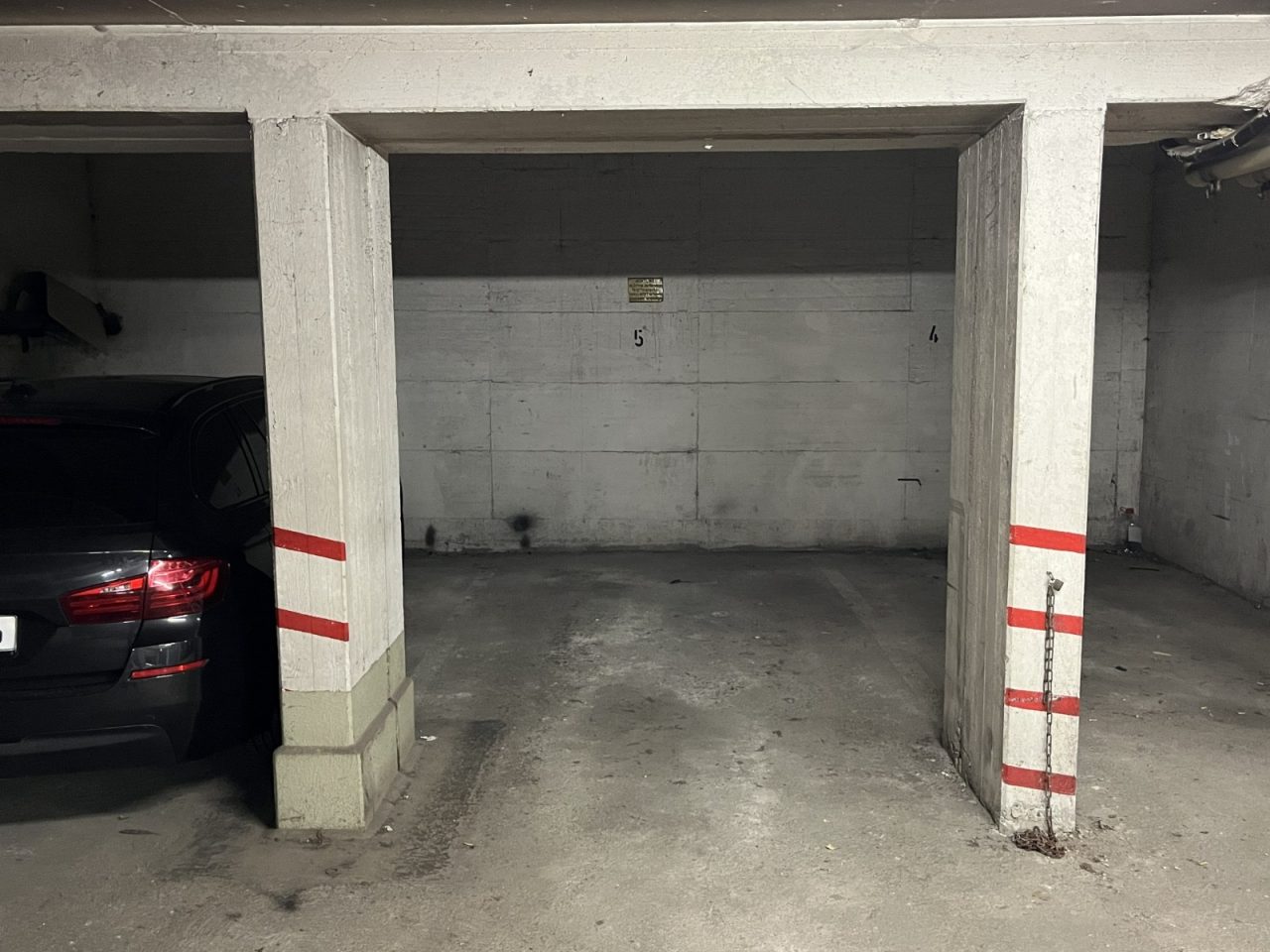 Tiefgaragenstellplatz in Obergiesing ab 17.08. zu vermieten – Bild 1
